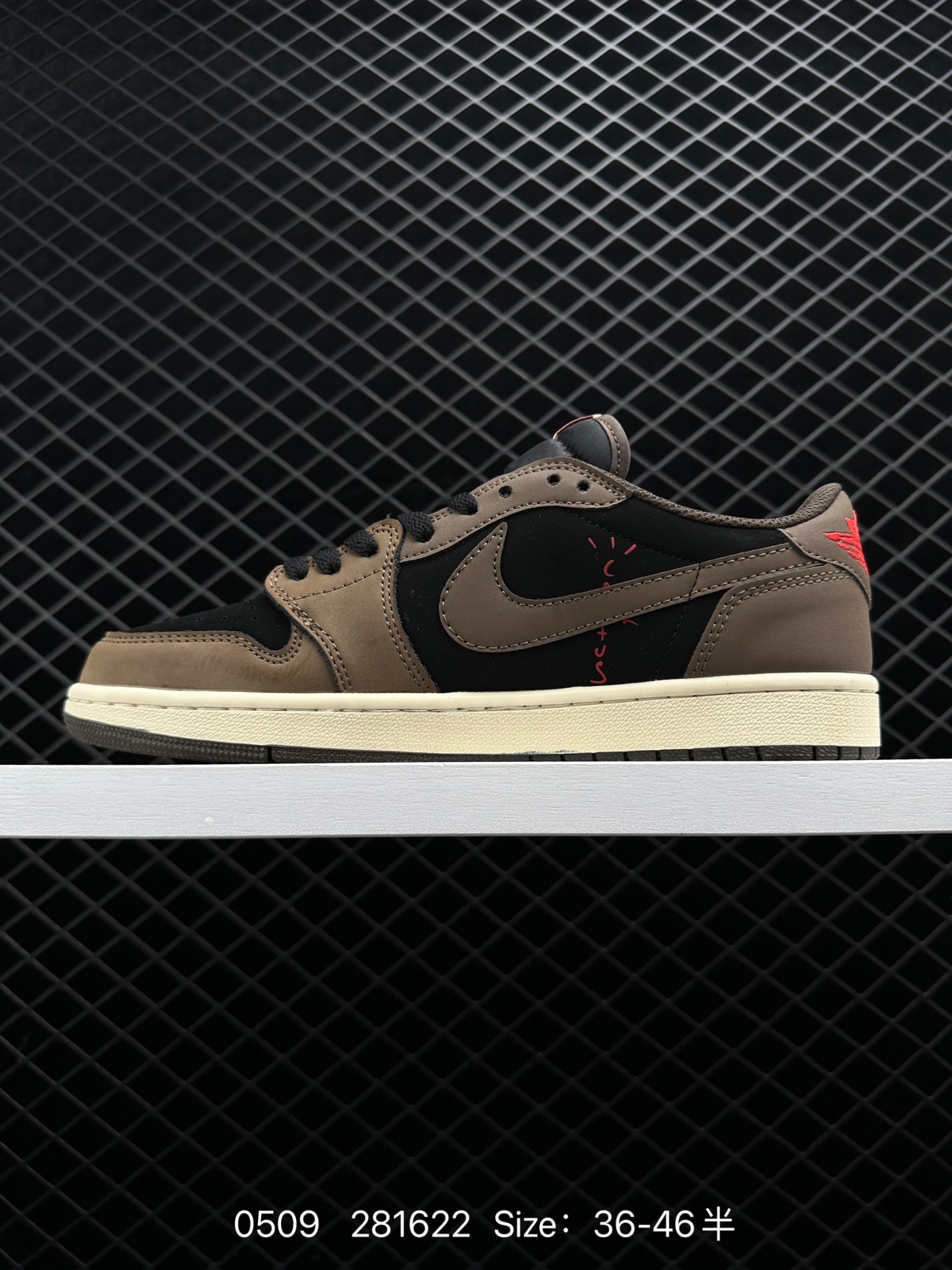 NIKE  Air Jordan 1 Low